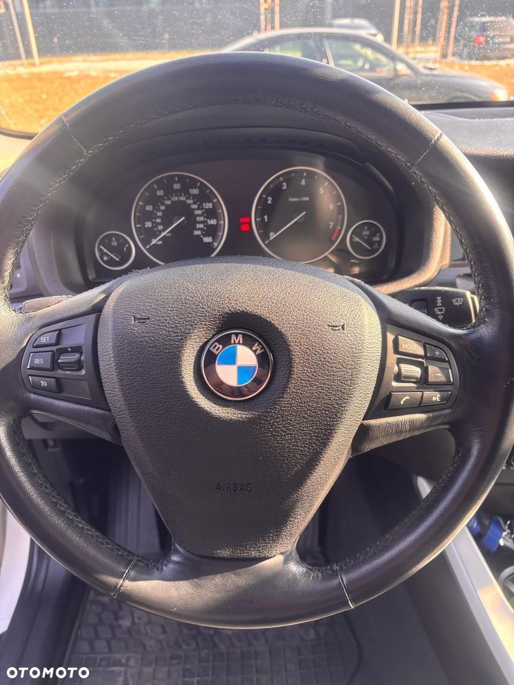 BMW X3 xDrive28i - 7