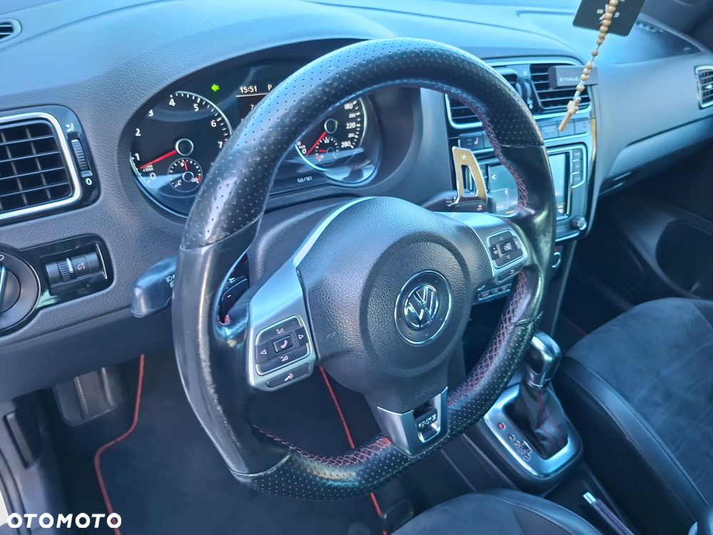 Volkswagen Polo 1.4 TSI GTI DSG - 11
