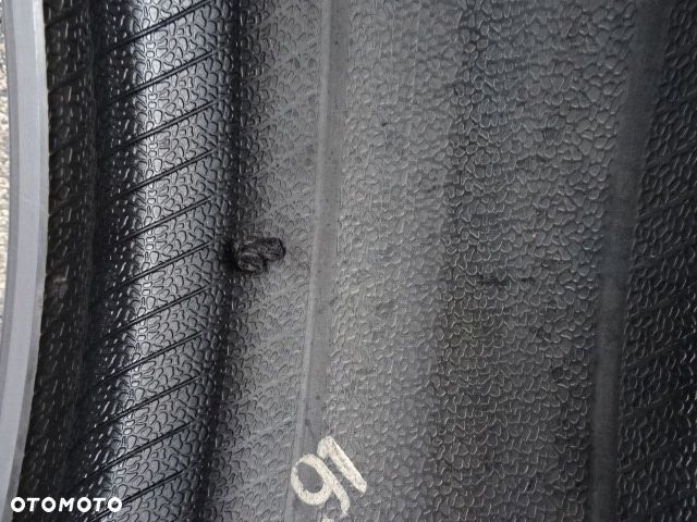 255/40/R19 100Y Pirelli Pzero - 10