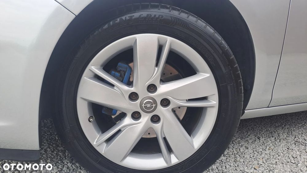 Opel Astra 1.6 CDTI Sport - 26