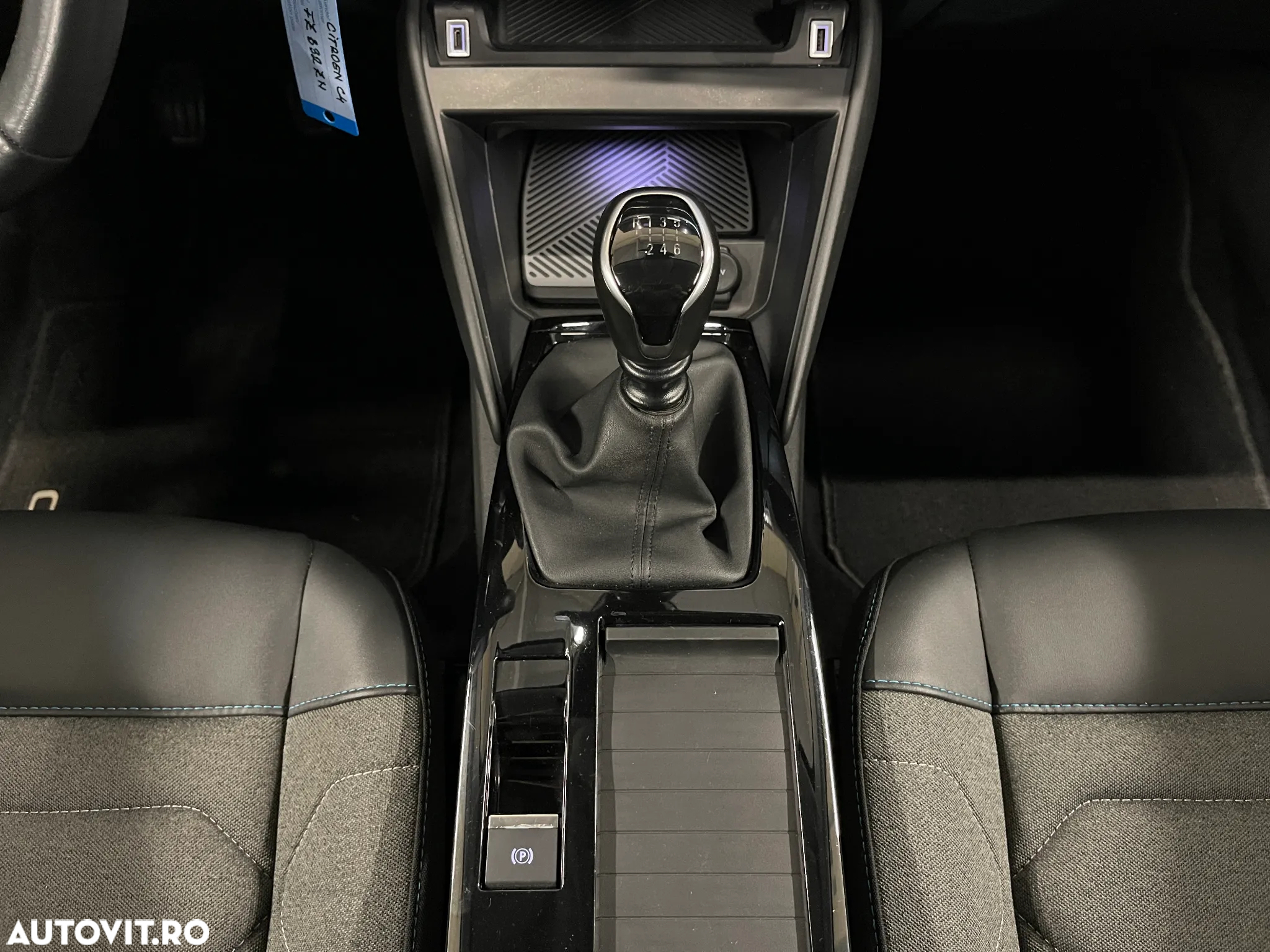 Citroën C4 BlueHDi 110 Stop&Start FEEL PACK - 33