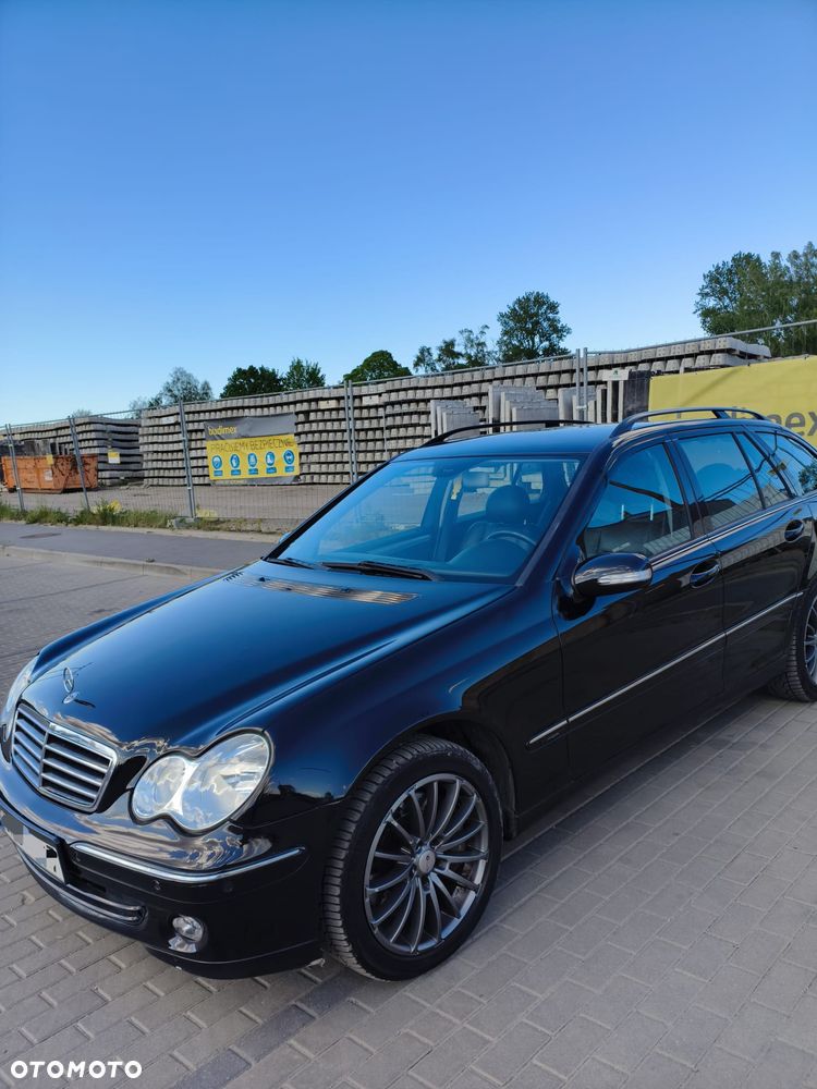 Mercedes-Benz Klasa C 200 Kompressor Avantgarde Sport Edition + - 4
