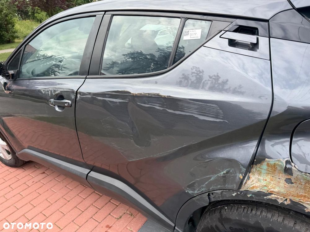 Toyota C-HR Business-Edition - 16