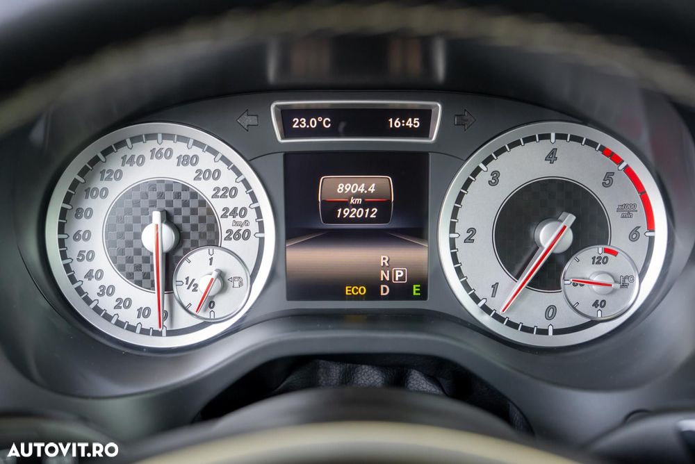Mercedes-Benz A 200 CDI 4Matic 7G-DCT - 17