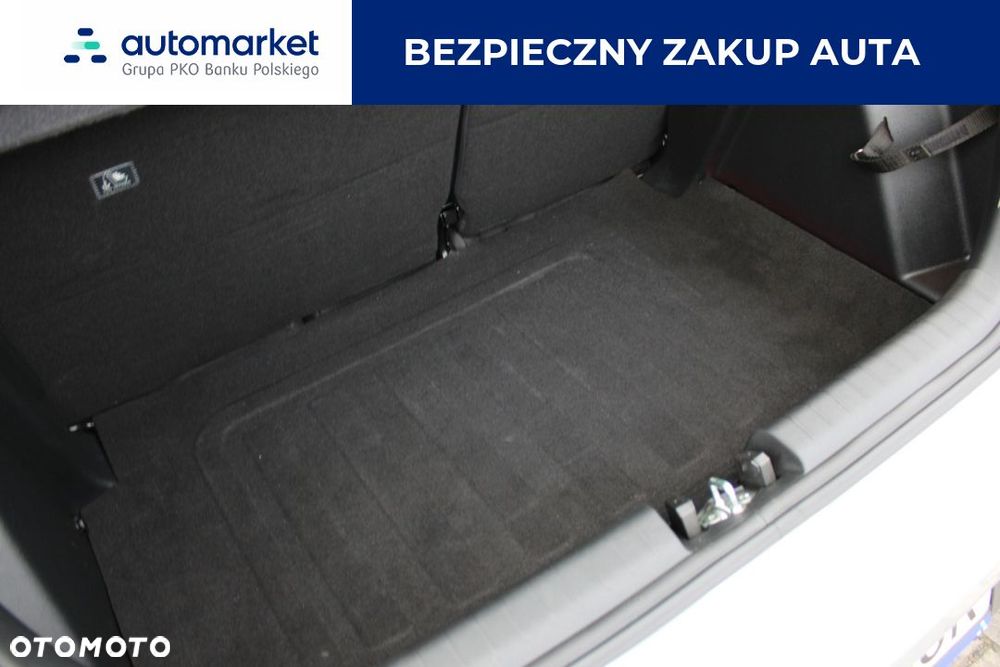 Hyundai i20 1.2 Pure - 11