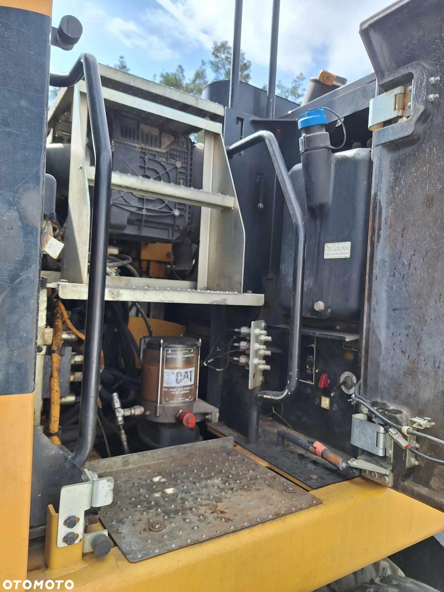 Caterpillar M318F 14.300mth bardzo dobry stan - 13