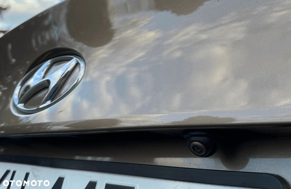 Hyundai ix35 1.6 2WD Fifa World Cup Edition - 24