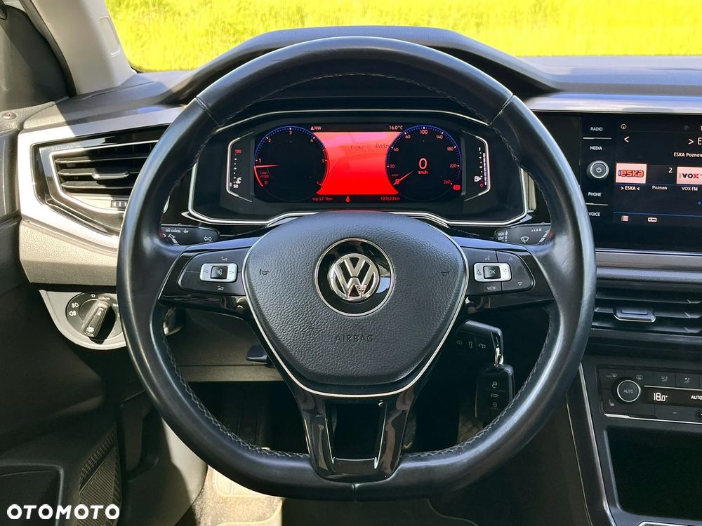 Volkswagen Polo 1.6 TDI SCR Highline - 12