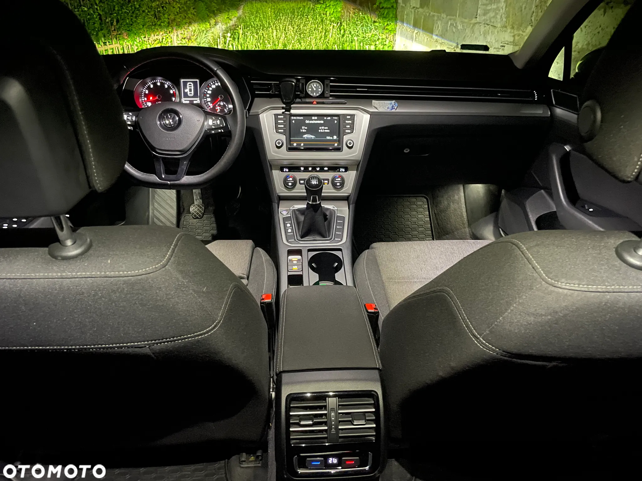 Volkswagen Passat 1.8 TSI BMT Comfortline - 20