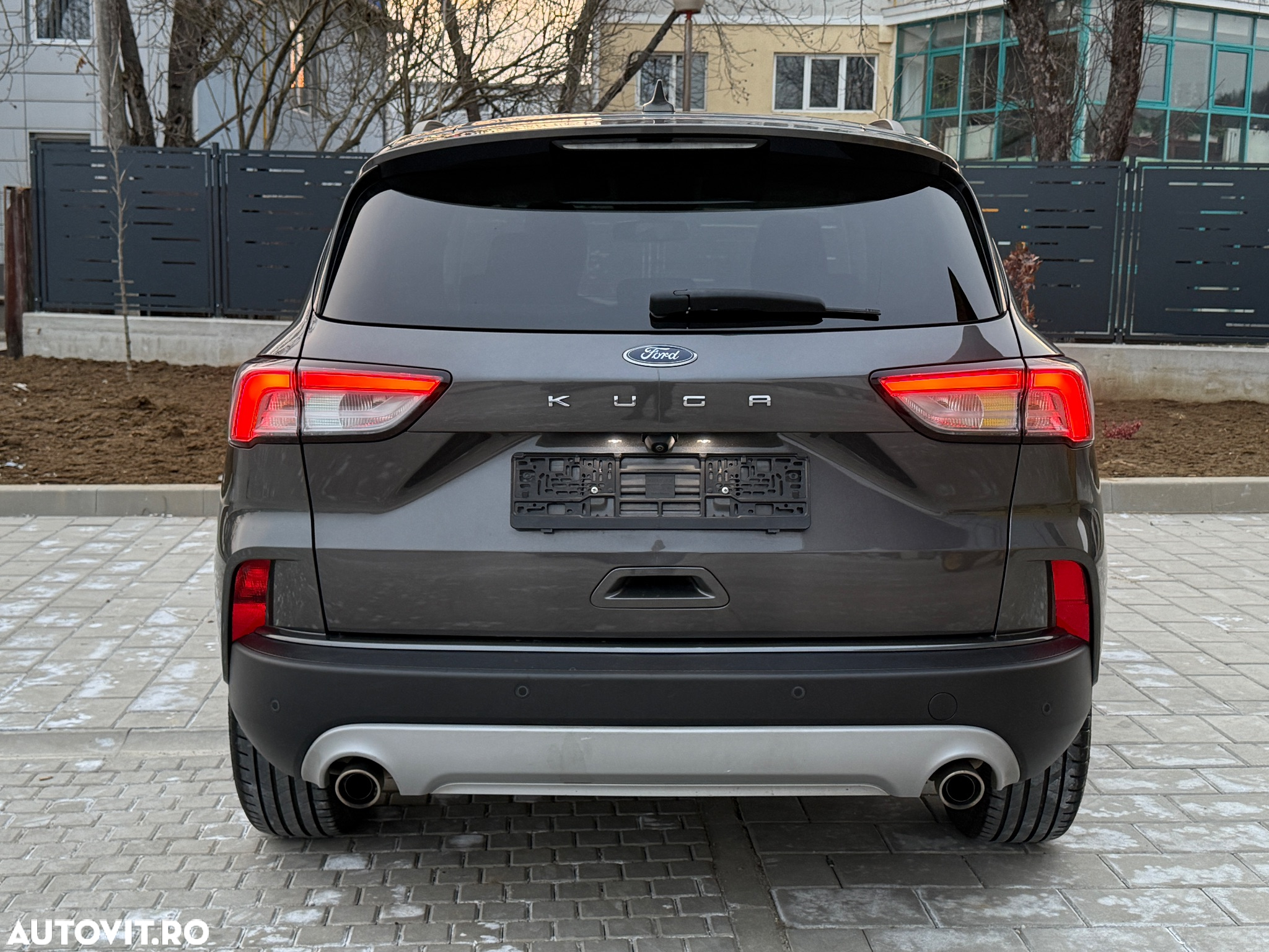 Ford Kuga 1.5 EcoBlue Aut. TITANIUM - 24