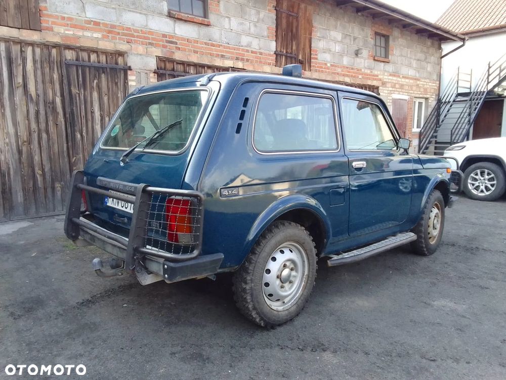 Lada Niva 1.7i - 4