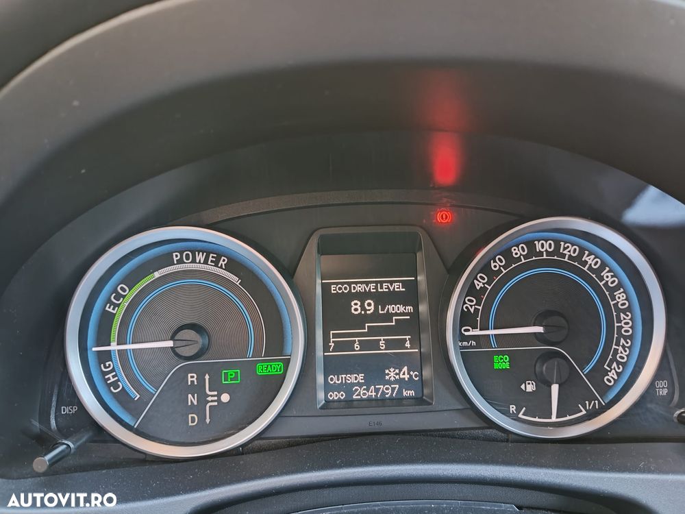 Toyota Auris 1.8 L VVT-i Sol+ - 8