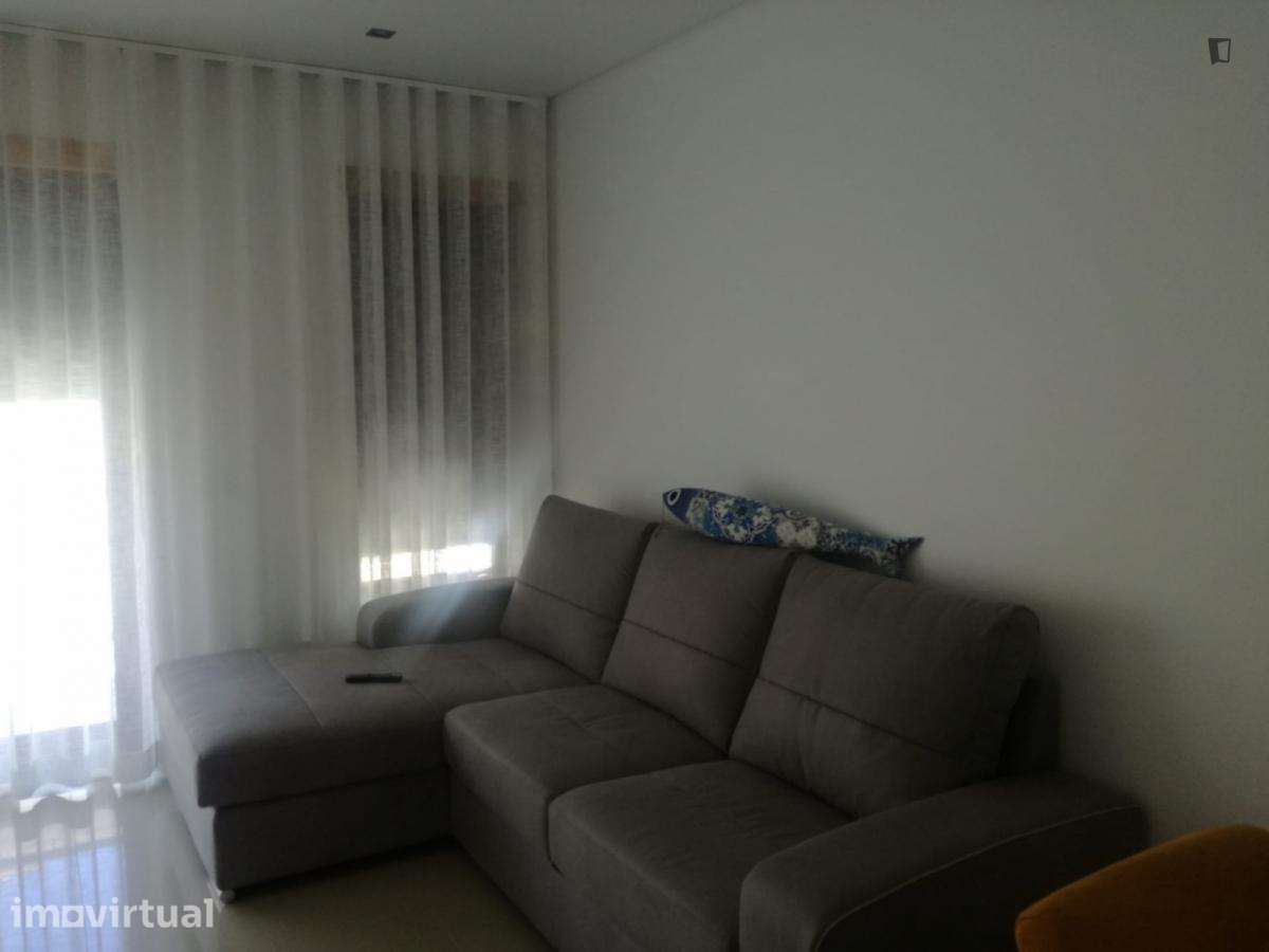 Apartamento com 2 quartos - localizado em Sao martinho do porto - Grande imagem: 4/9