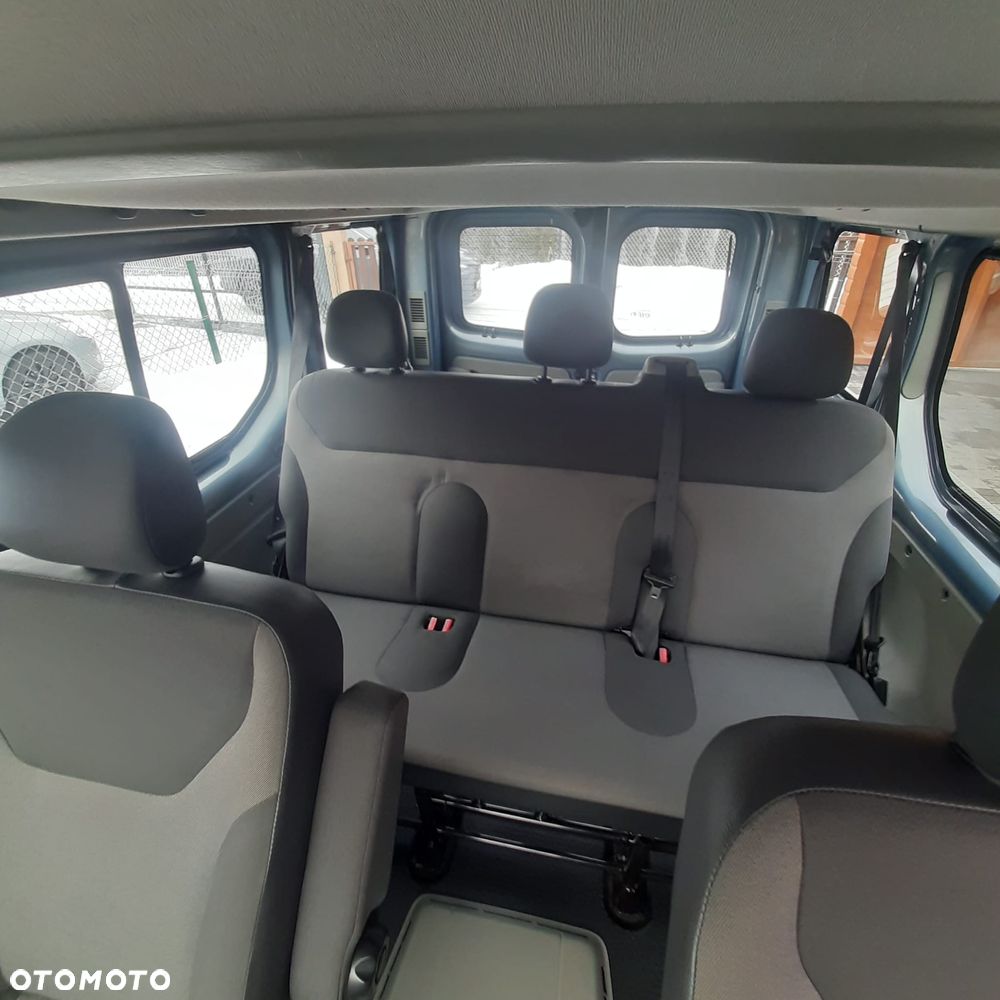 Renault Trafic - 11