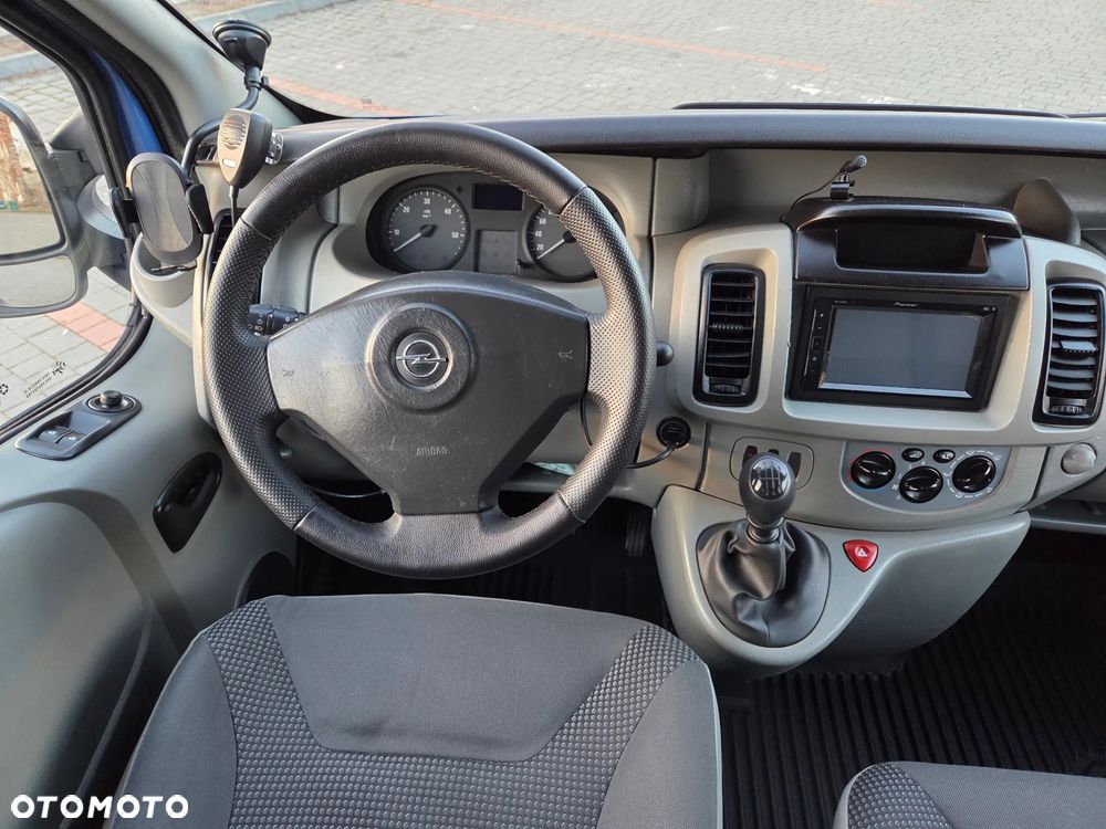 Opel Vivaro L2H1 2.9t - 17