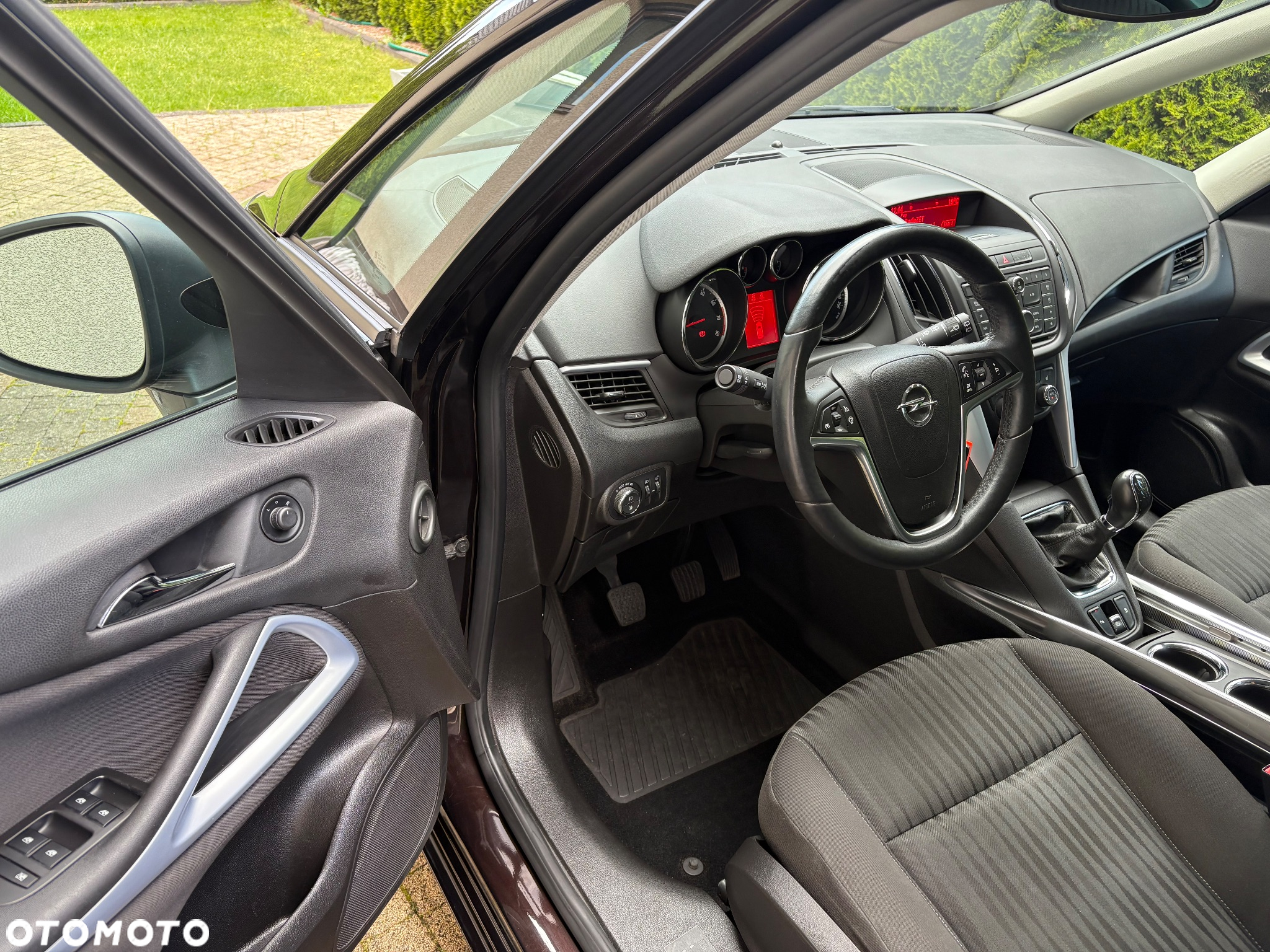 Opel Zafira 1.4 T Enjoy EU6 - 4