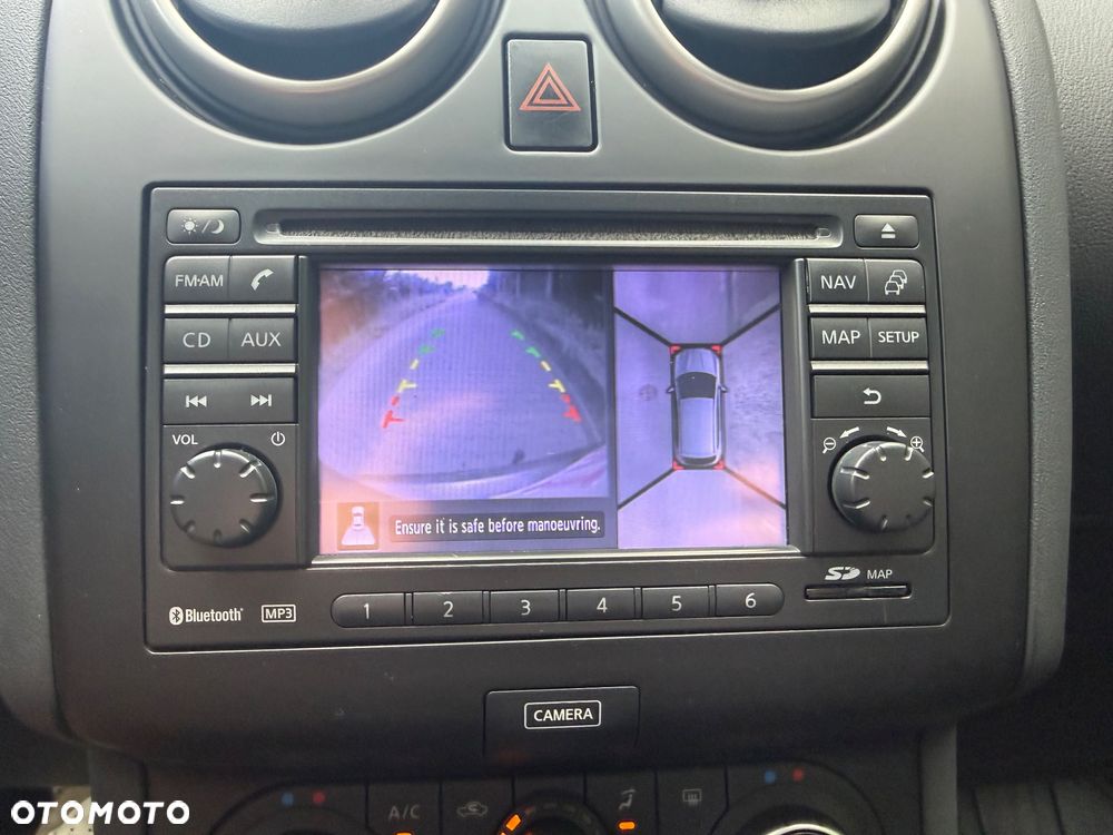Nissan Qashqai 2.0 dCi 4x4 Tekna - 23