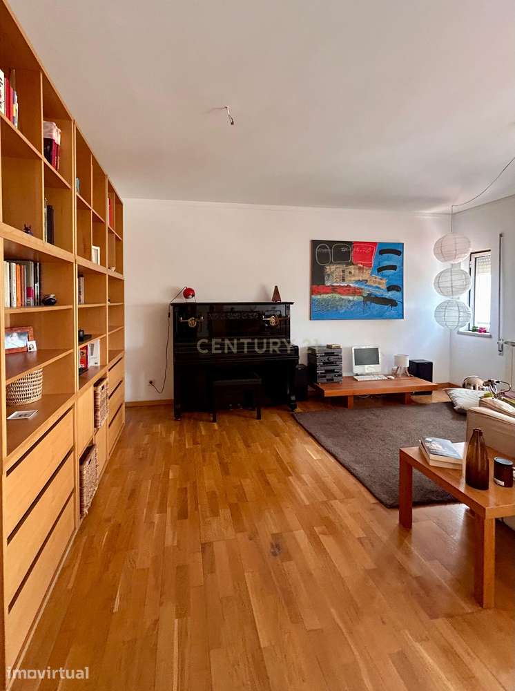 Apartamento T2 · 110 m² · Laranjeiras | Arrendamento | Mobilado | Gara - Grande imagem: 4/30