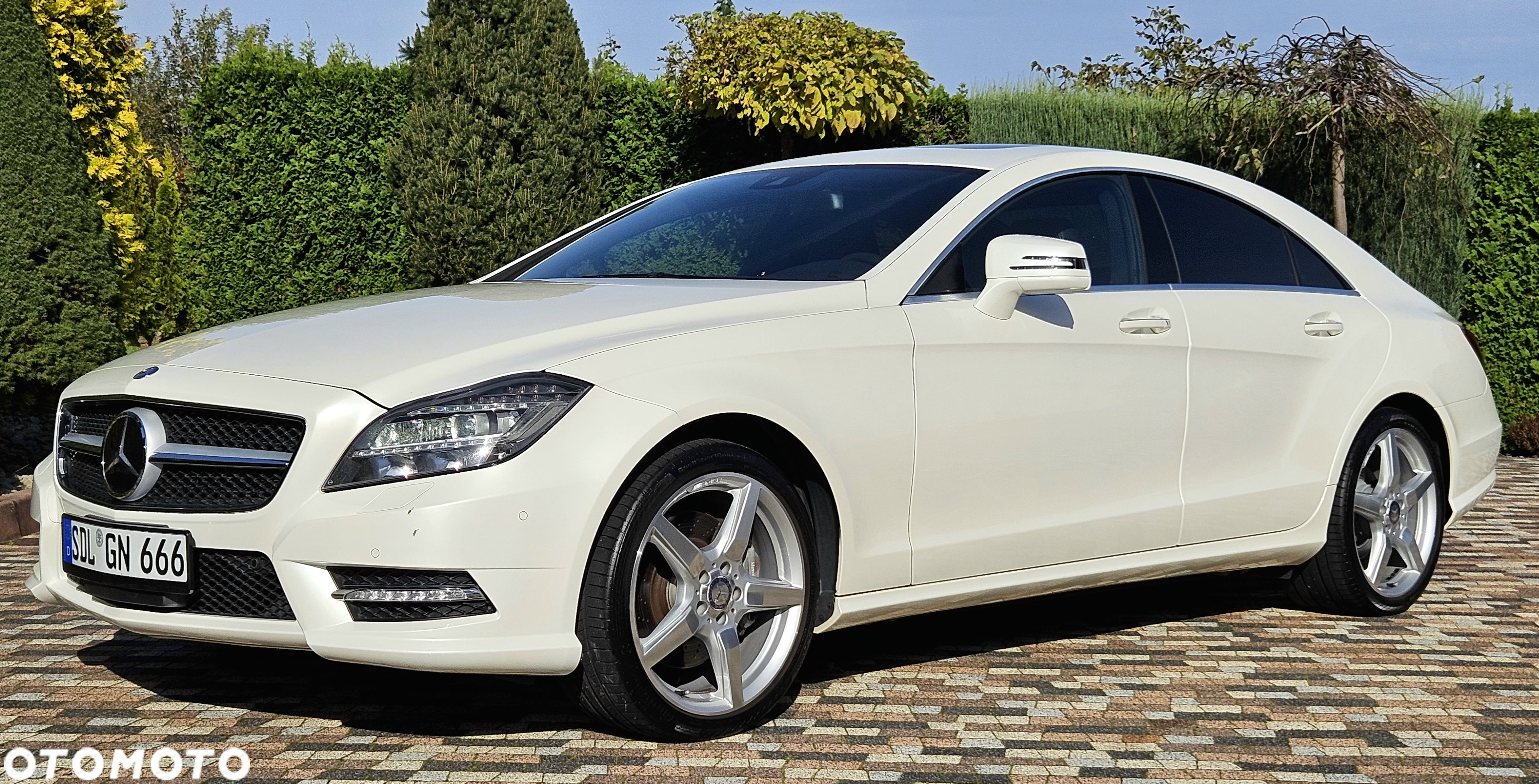 Mercedes-Benz CLS - 13