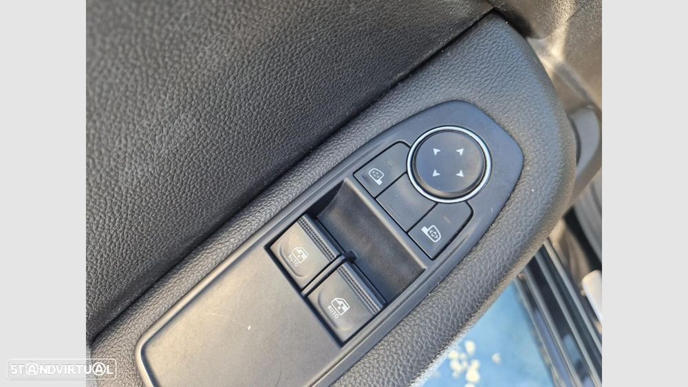 Renault Clio 1.0 TCe Limited Bi-Fuel - 9