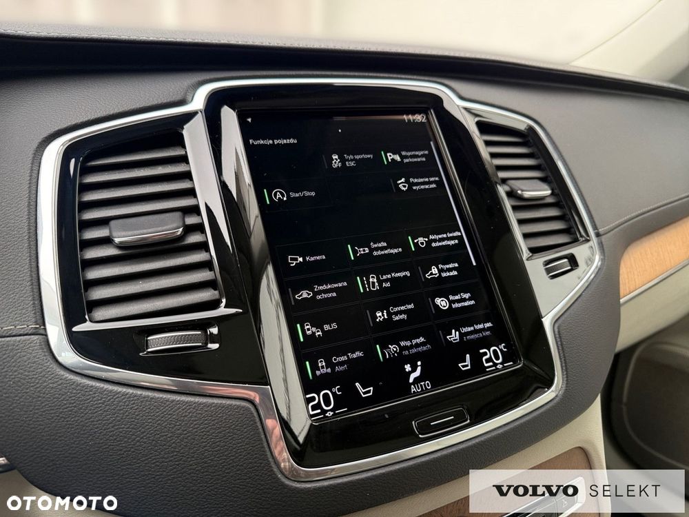 Volvo XC 90 - 19