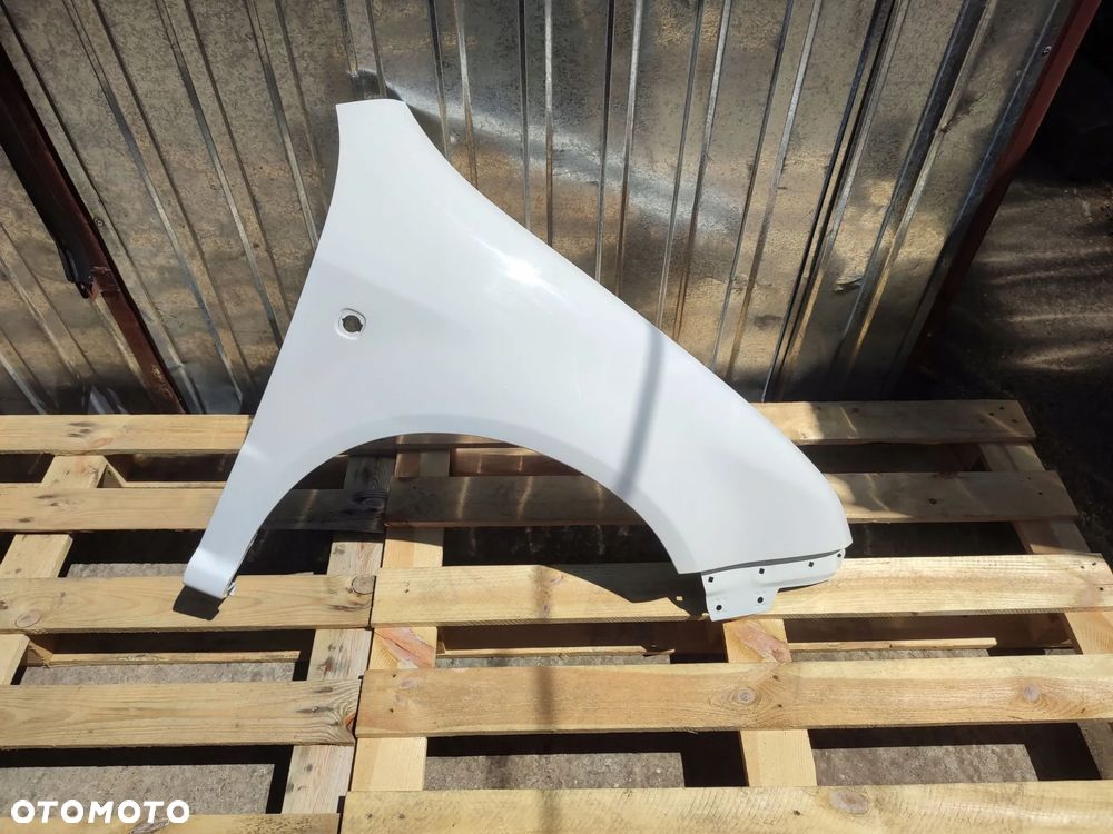 błotnik prawy przód skoda fabia i 1 wszystkie kolory LF9E 9102 9910 9460 1026 L991 LF5U 8180 L102 L946 9470 LF5V L947 5550 L555 LF7T LF3E L818 L829 L910 L1J 6260 LF1R L626 6150 6225 LF1E 9P9P 8E8E 8X8X K4K4 LF3K LF3W 6226 9885 9202 9156 9154 9151 LI7F LA7W LP3G 9771 9598 LB9A LF8D LF5Q LF5X LF5K LF1F LF8J LF8H LF6K LF3H LF9R 8151 9432 9601 9770 F6R F6H F6C F1R F3E F7T F7U F5U F5V F8G F3T F9R 9572 LF7Y 9901 LF8C 9570 - 1