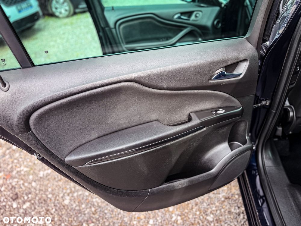 Opel Zafira 1.6 DIT Automatik Business Edition - 25