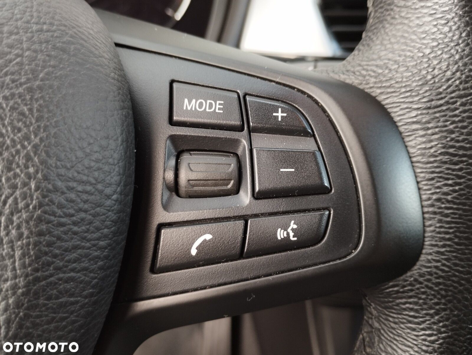 BMW X1 sDrive18i Advantage - 26