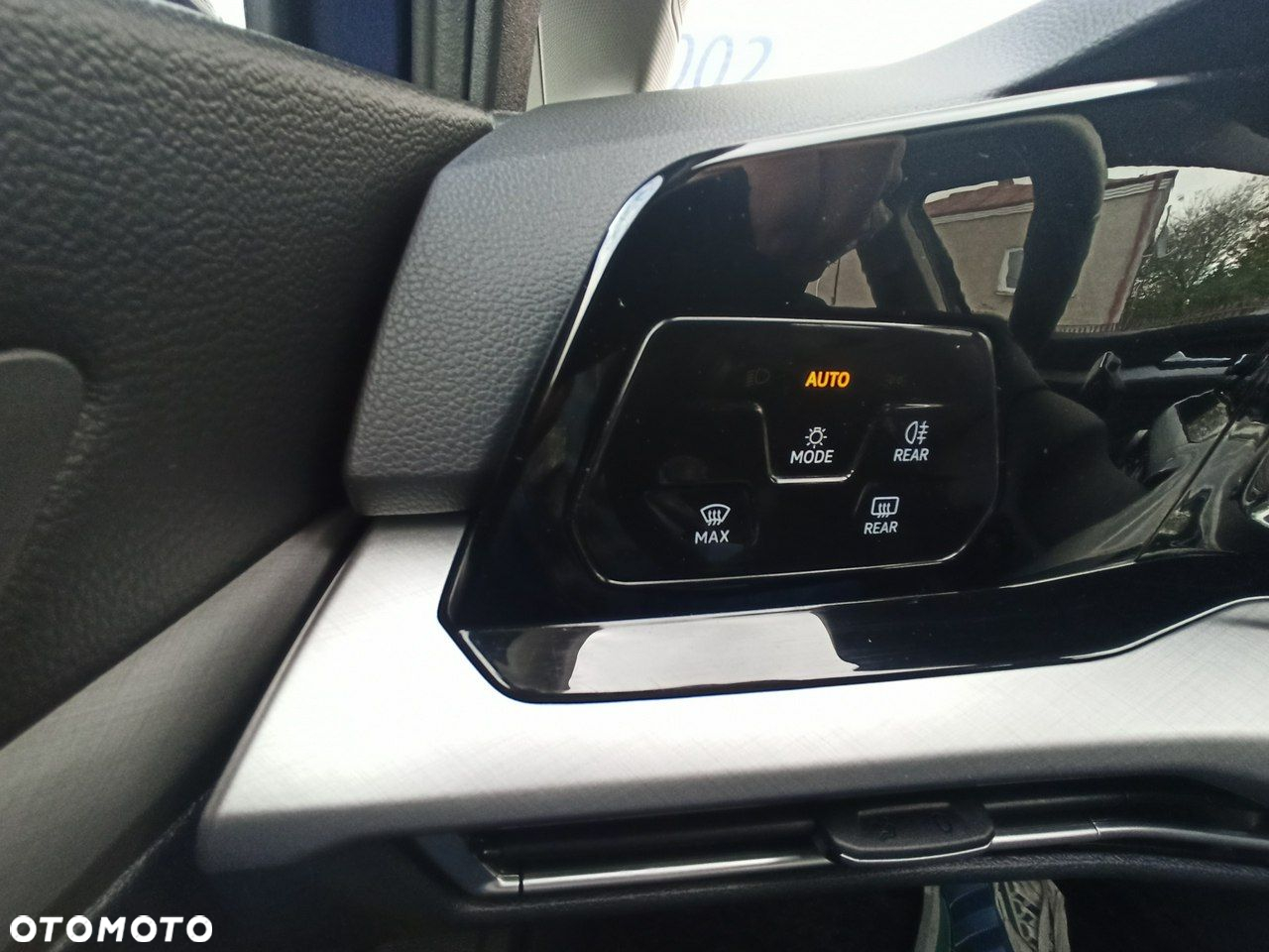 Volkswagen Golf - 23