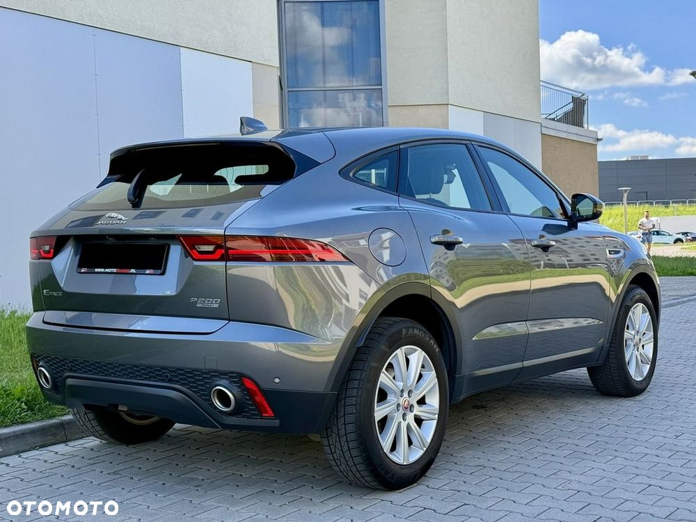 Jaguar E-Pace 2.0 i4P AWD R-Dynamic S - 4