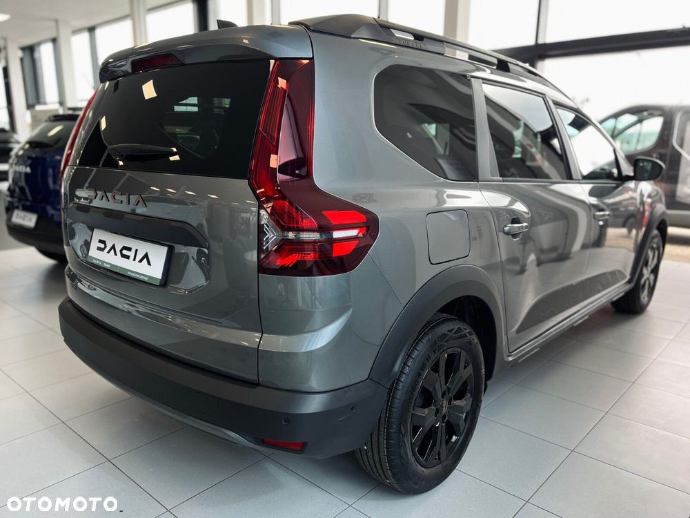 Dacia Jogger 1.6 Full Hybrid 140 Extreme MMT - 10