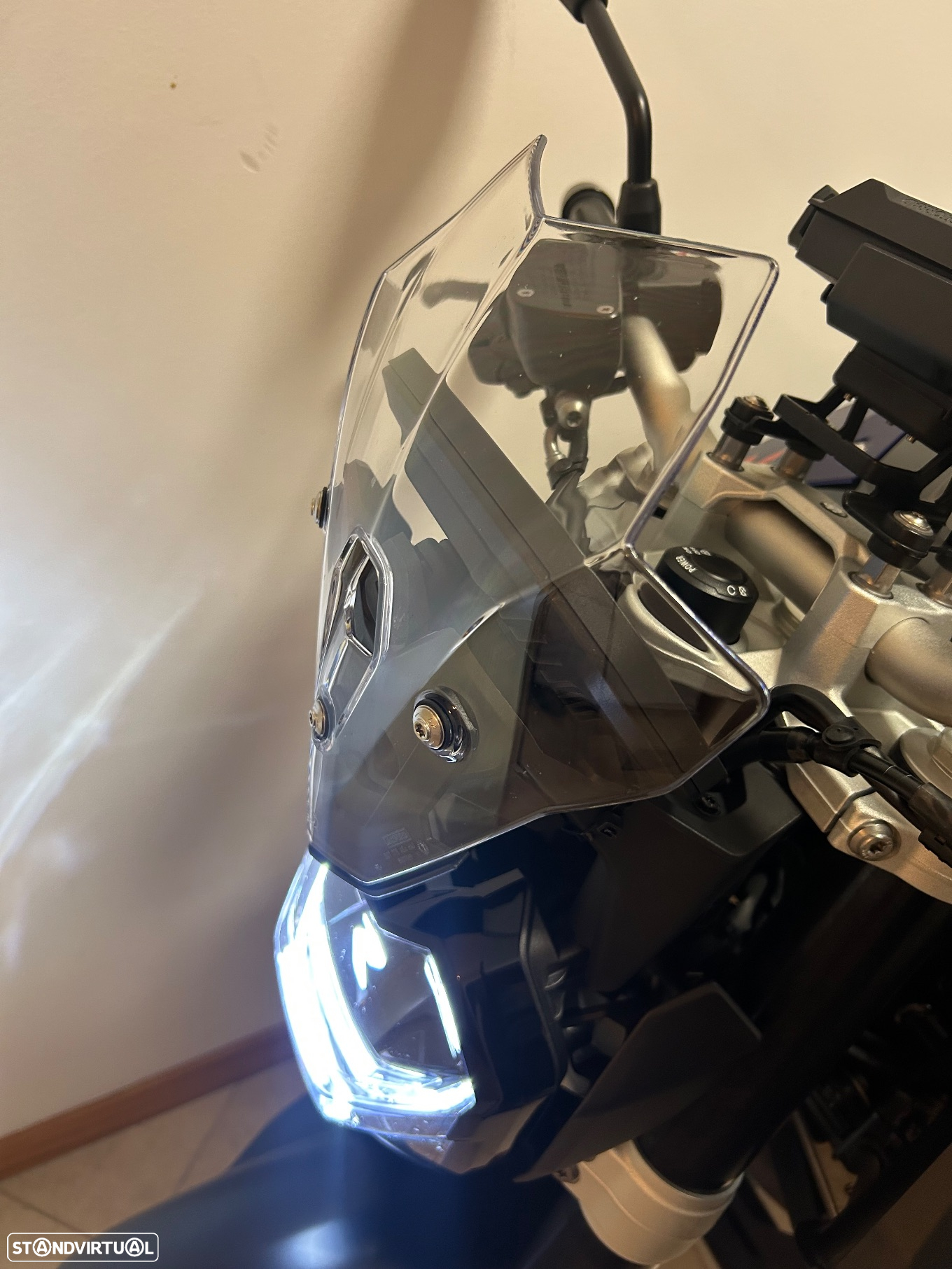 BMW F 900 R - 10