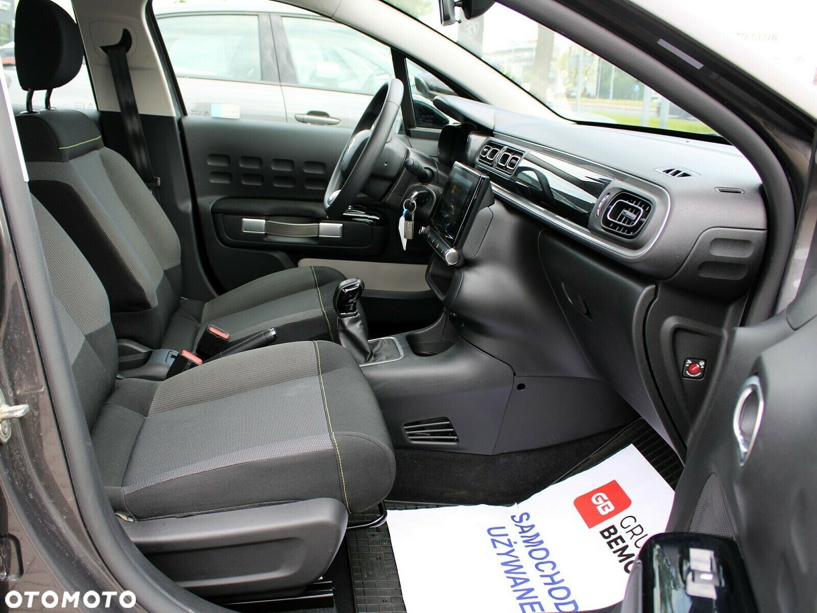 Citroën C3 1.2 PureTech Shine - 15