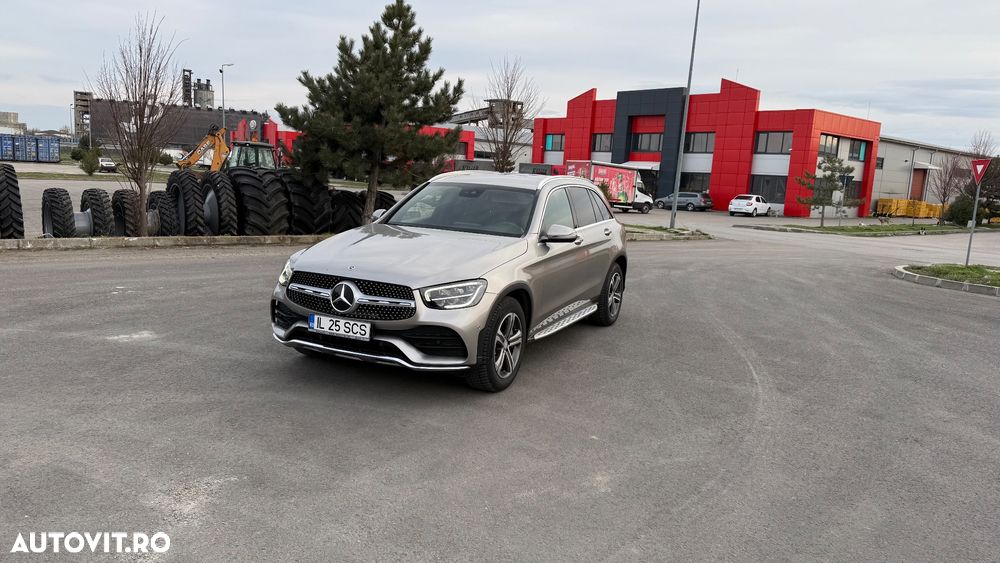 Mercedes-Benz GLC - 6