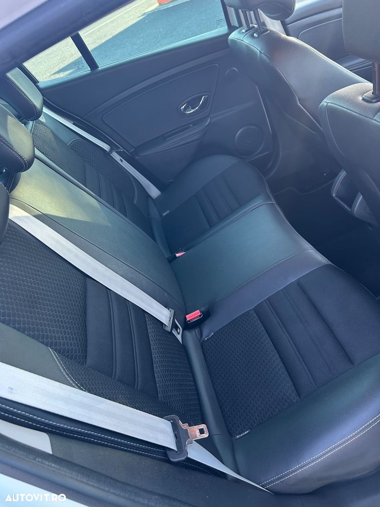 Renault Megane - 10