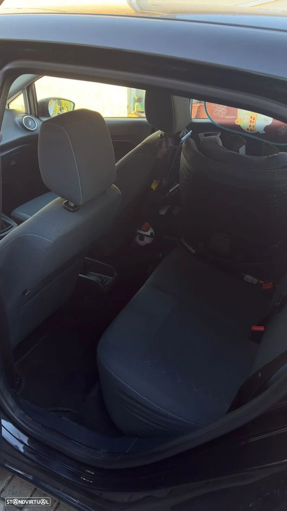 Ford Fiesta 1.4 TDCi Techno - 9