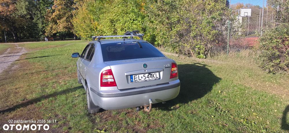 Skoda Octavia 1.6 Tour - 6