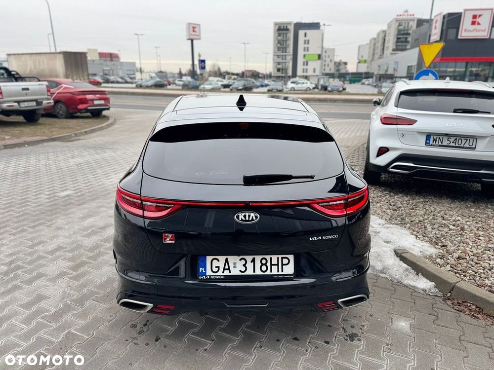 Kia ProCeed 1.6 T-GDI GT DCT - 4