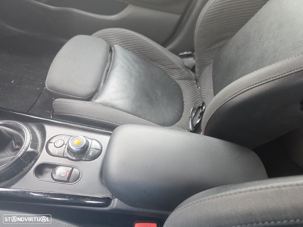 MINI Clubman One D - 18