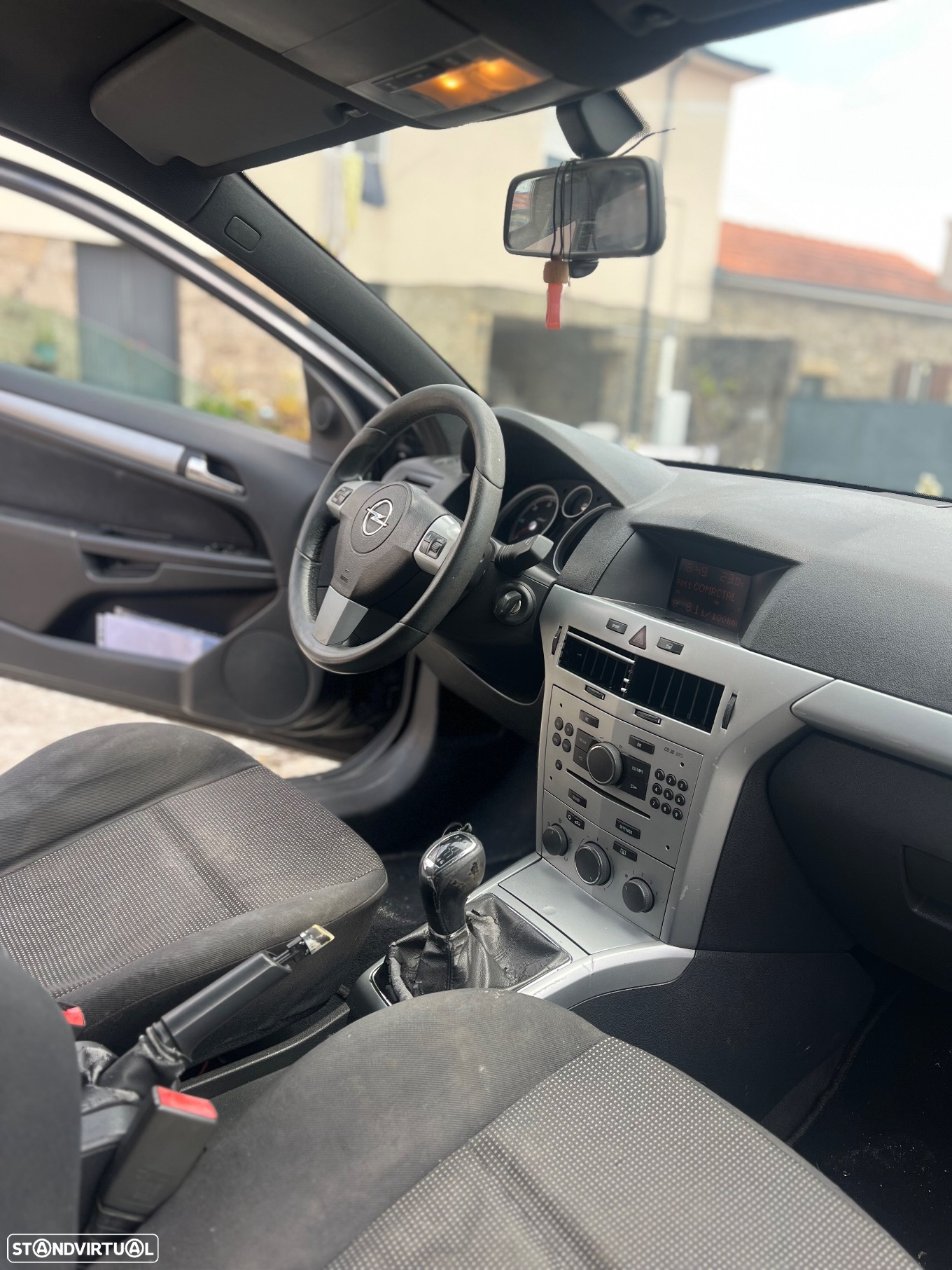 Opel Astra GTC 1.7 CDTi - 6