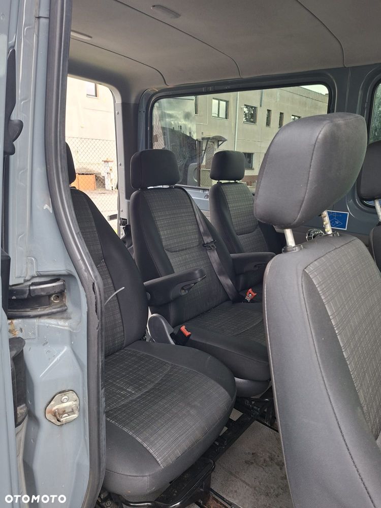 Mercedes-Benz Sprinter - 8