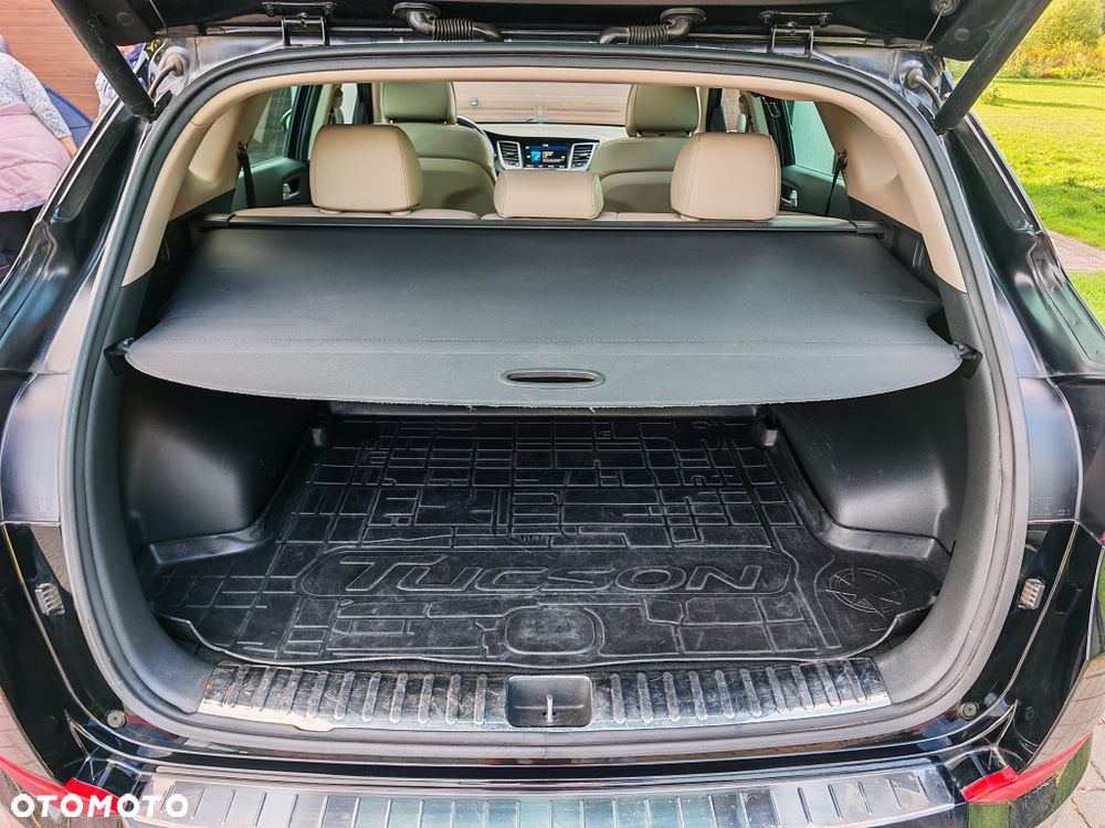 Hyundai Tucson 1.7 CRDI BlueDrive Premium 2WD DCT - 11
