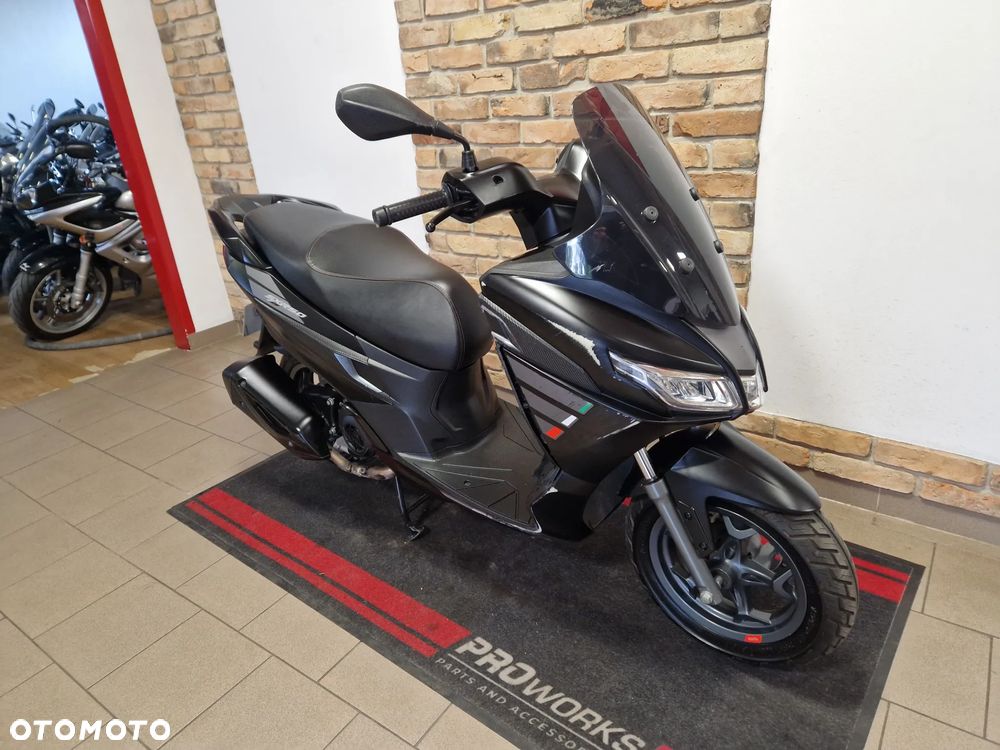 Aprilia SX - 2