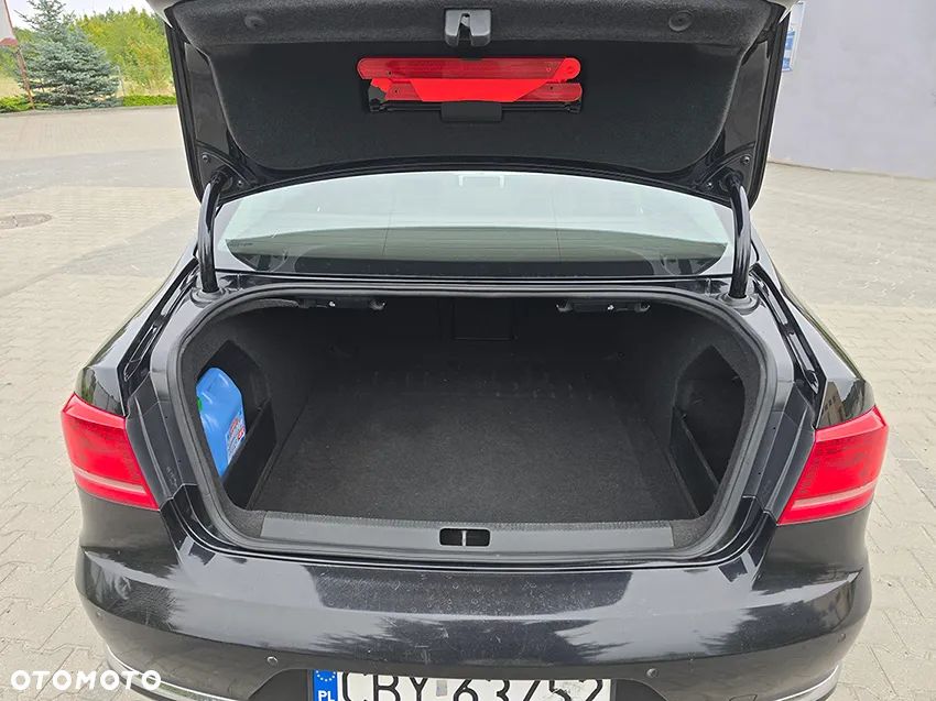 Volkswagen Passat 2.0 TDI Highline DSG - 7