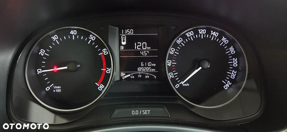 Skoda Fabia 1.0 TSI Ambition - 2