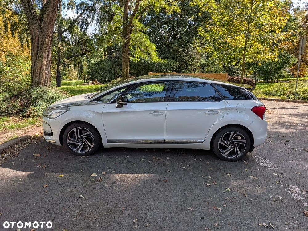 DS Automobiles DS 5 - 9