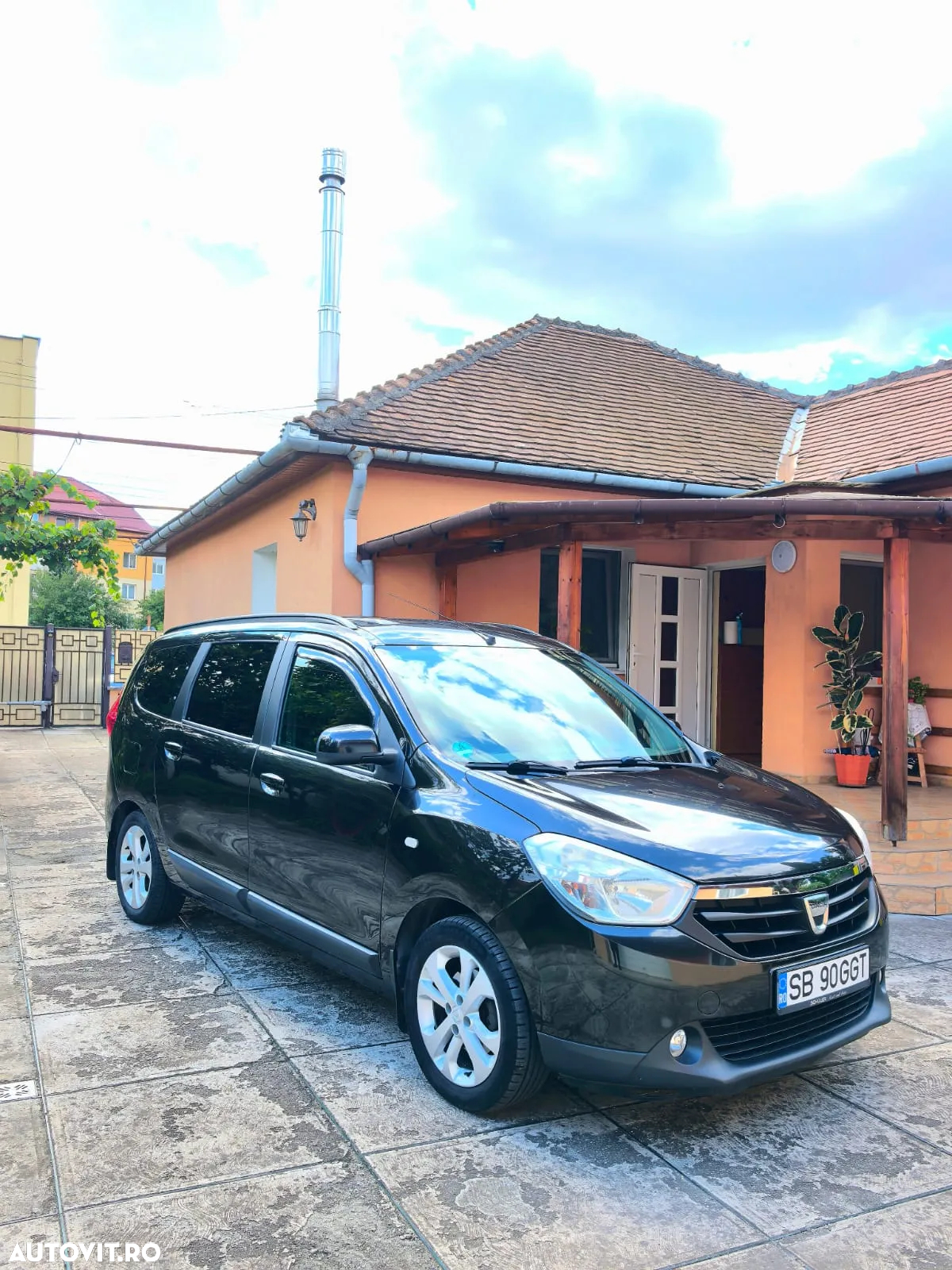 Dacia Lodgy 1.2 TCe 115 CP Laureate - 2