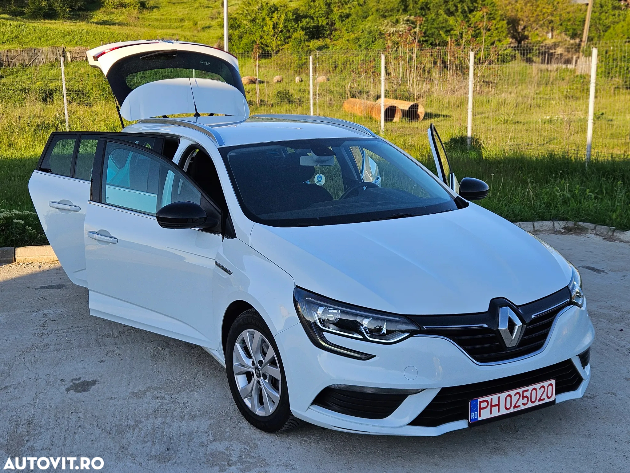 Renault Megane BLUE dCi Limited - 2