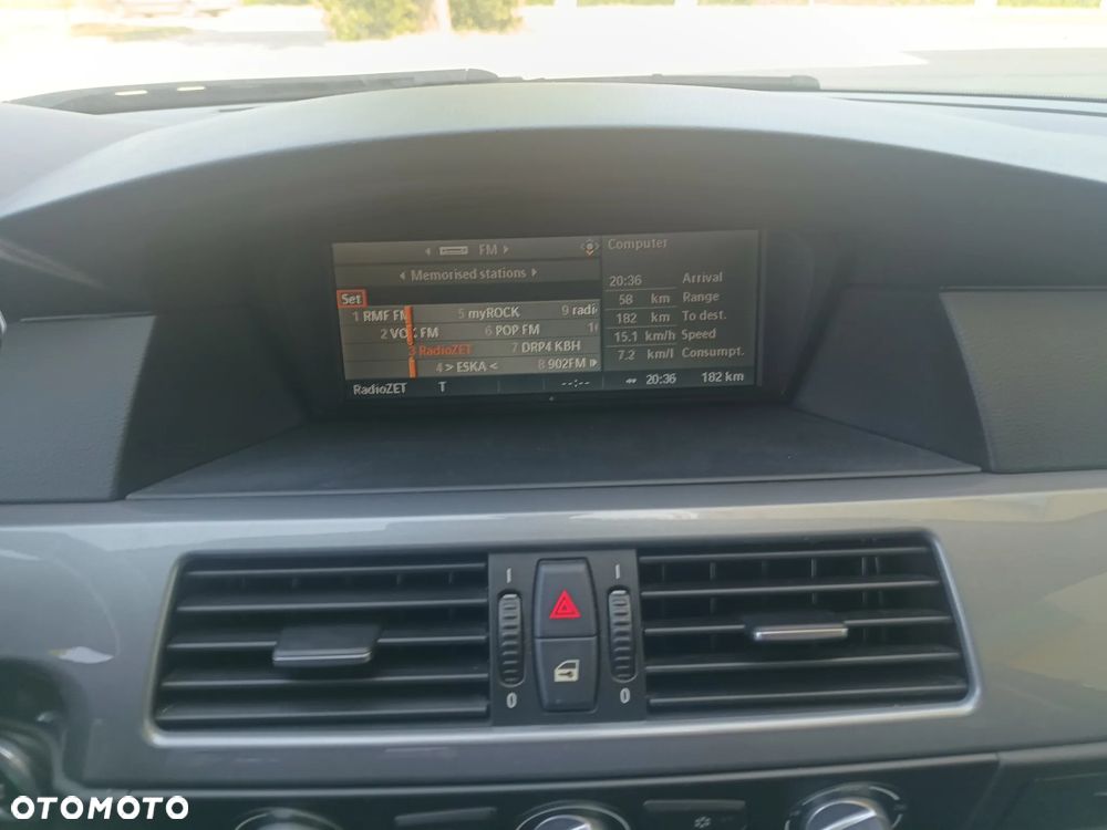 BMW Seria 5 520i Edition Sport - 10