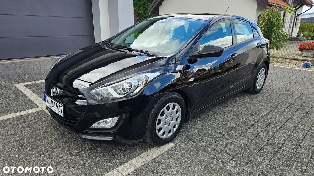 Hyundai i30 blue 1.6 CRDi Trend - 1